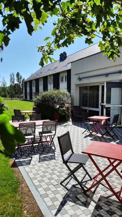 Ibis Vannes Buitenkant foto